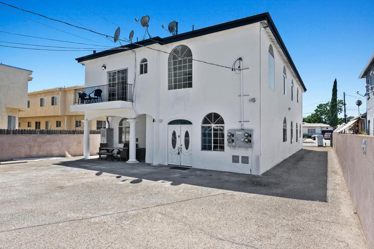 Spacious Private Gated Modern Loft Close To Universal Studio And Hollywood Los Angeles Bagian luar foto