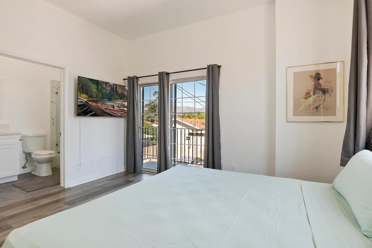 Spacious Private Gated Modern Loft Close To Universal Studio And Hollywood Los Angeles Bagian luar foto